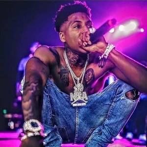 Meet your Posher, Hodari